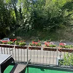 Hotel Holl Beyra *