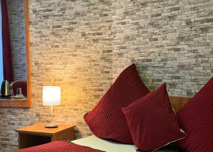 Holl Beyra Κόχεμ